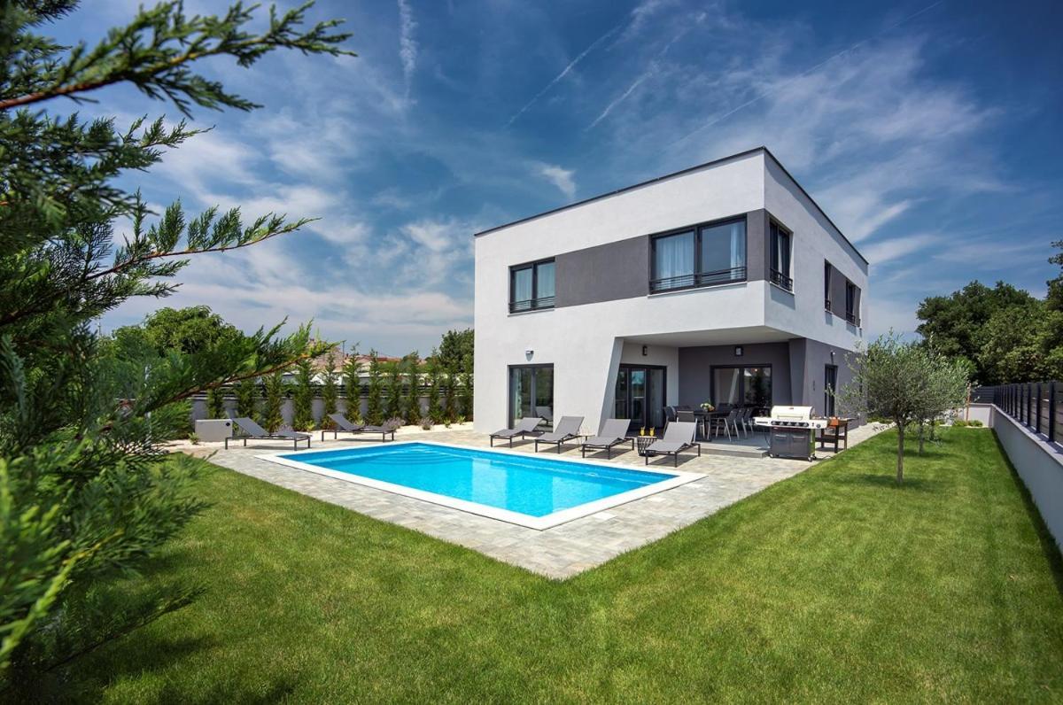 Tika Holiday home Pula